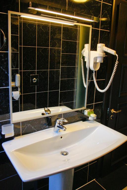 Hotel Anna Junior Targu Jiu Room photo
